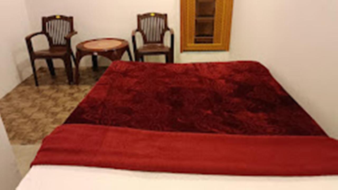 Hotel Paradise Inn Nagaon  Exterior photo